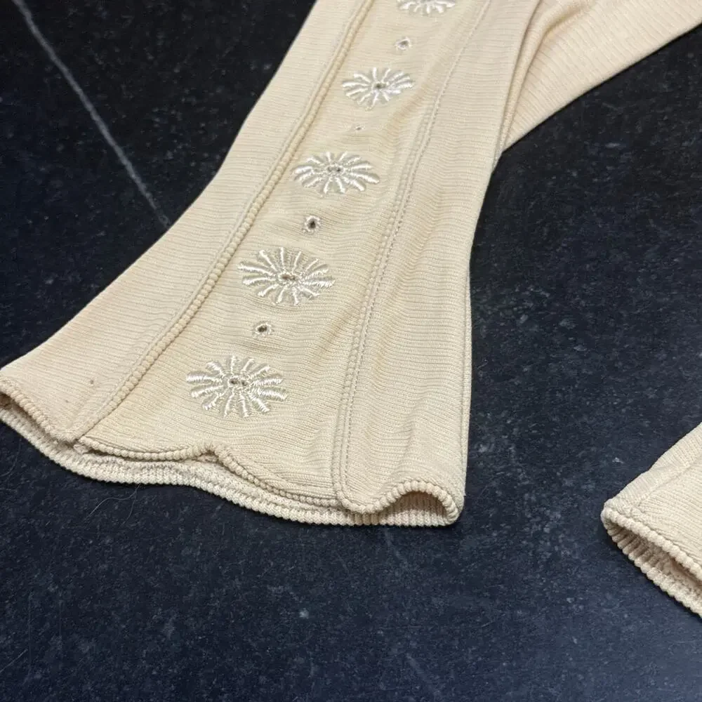 Vintage 50s Van Raalte Cream Cotton Gloves Starburst Embroidery Size 7.5